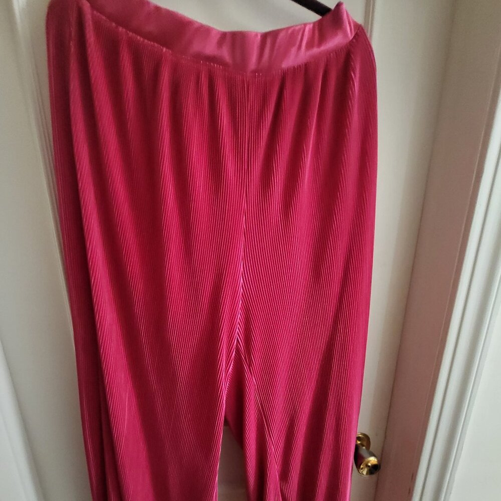 Clearance Torrid Pink Plisse High-Rise Wide-Leg Pants - Size 1 (1x or 14-16)
